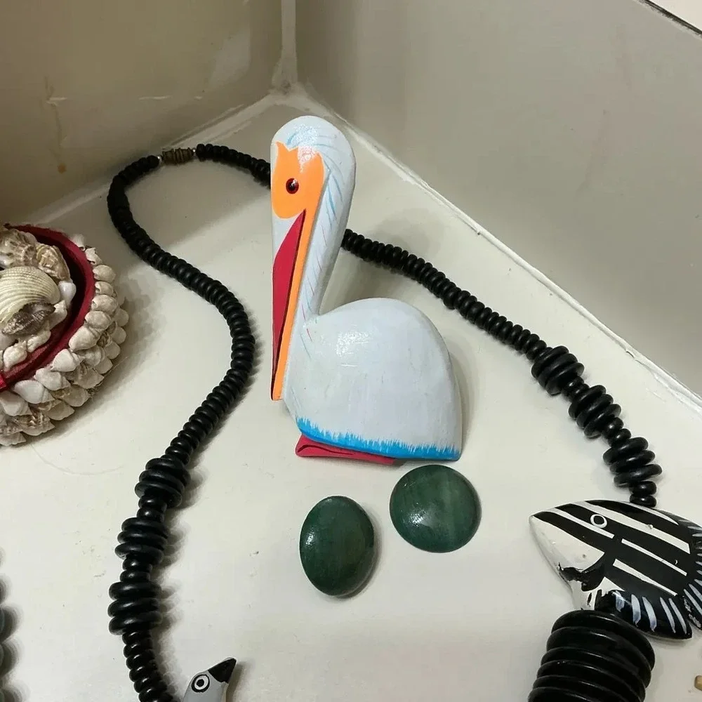 Florida Beachy Jewelry Lot Including Fish, Shells, Pelicans & Seagulls